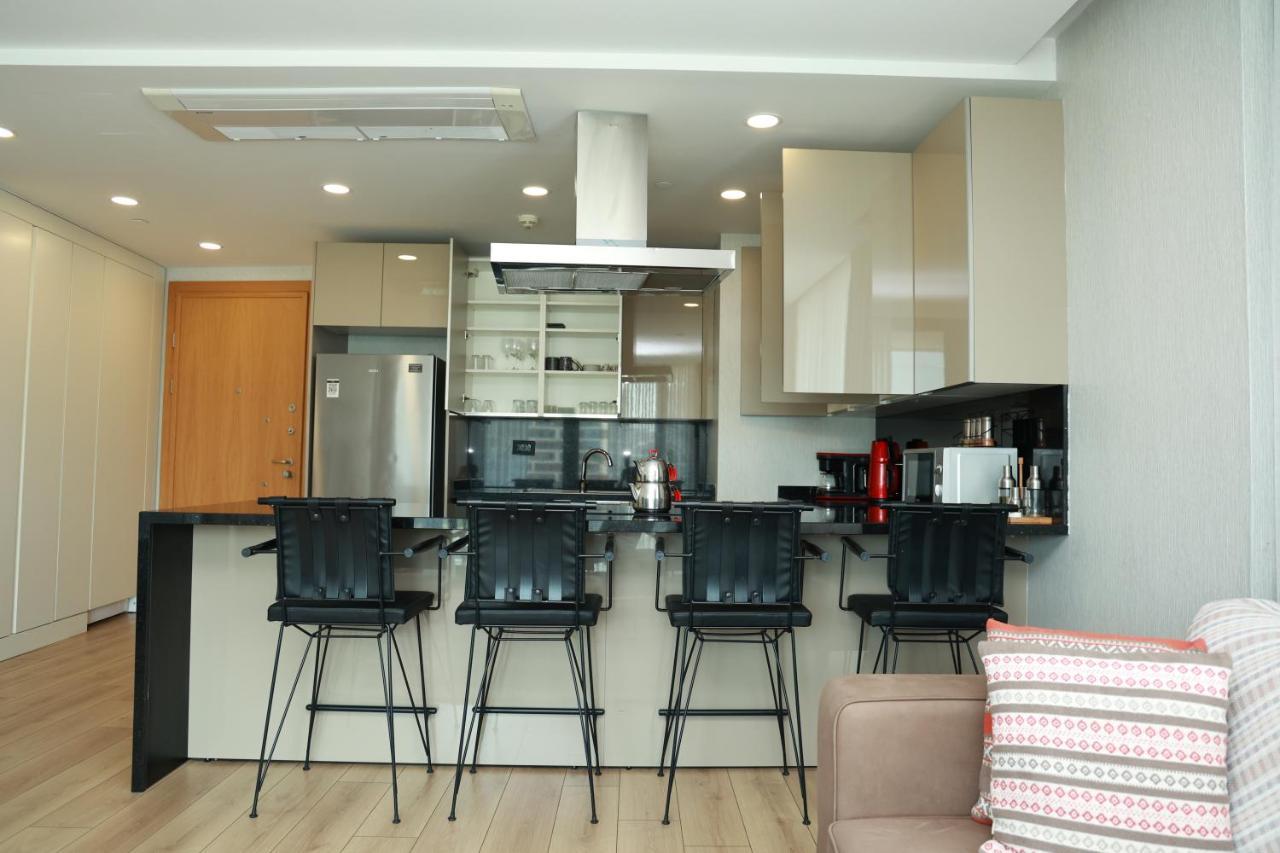Lovely Two Bedroom Apartment