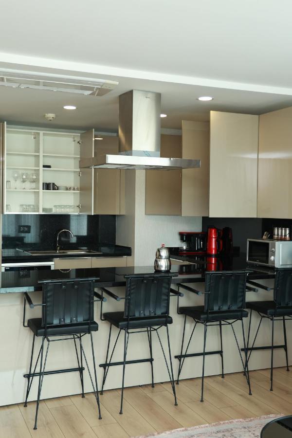 Lovely Two Bedroom Apartment